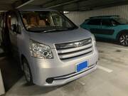 2009 TOYOTA NOAH