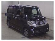 2013 HONDA N-BOX CUSTOM