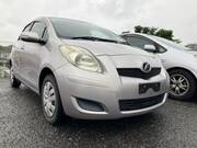 2010 TOYOTA VITZ