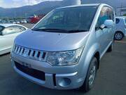 2007 MITSUBISHI DELICA D5