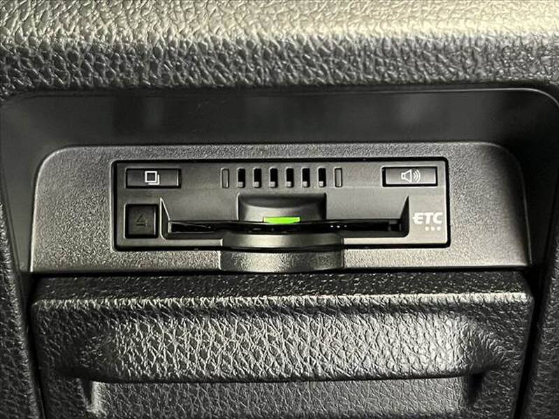 2021 TOYOTA NOAH for sale - more photos