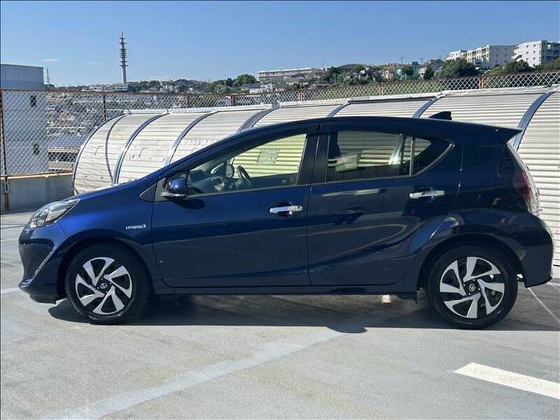 2020 TOYOTA AQUA for sale - photo 4