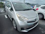 2013 TOYOTA RACTIS