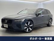 2025 VOLVO V60