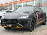 2026 LAMBORGHINI URUS