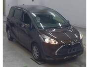 2019 TOYOTA SIENTA
