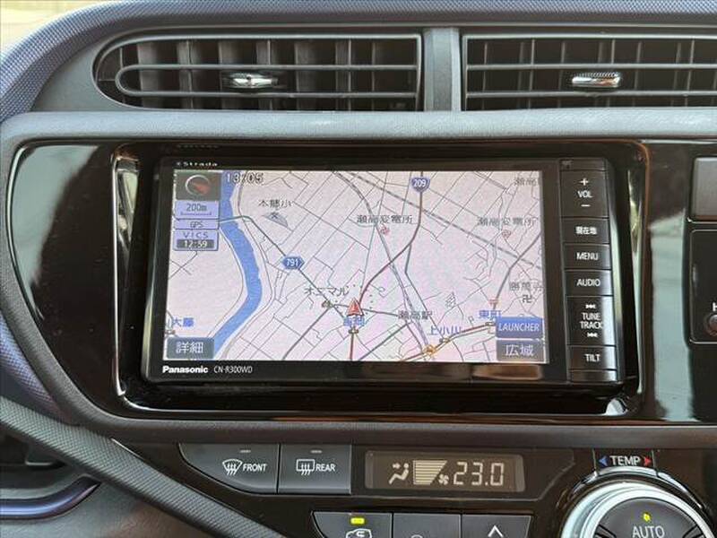 2015 TOYOTA AQUA for sale - photo 4