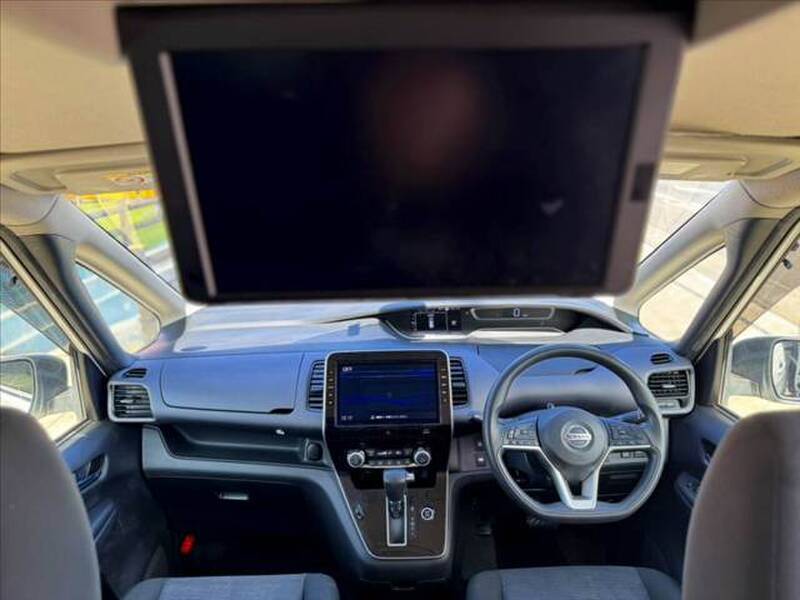 2021 NISSAN SERENA for sale - photo 3