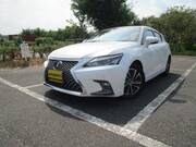 2019 LEXUS CT