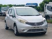 2013 NISSAN NOTE X