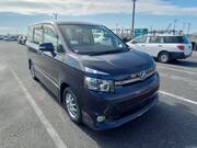 2007 TOYOTA VOXY ZS