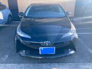 2019 TOYOTA PRIUS