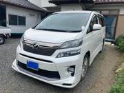 2013 TOYOTA VELLFIRE