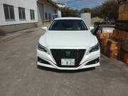 2018 TOYOTA CROWN HYBRID