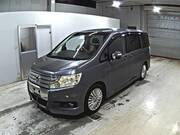 2010 HONDA STEPWAGON