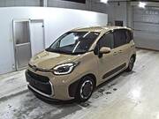 2023 TOYOTA SIENTA