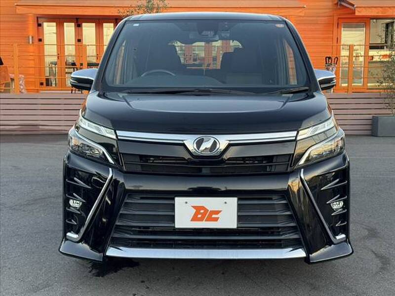 2018 TOYOTA VOXY for sale - photo 10