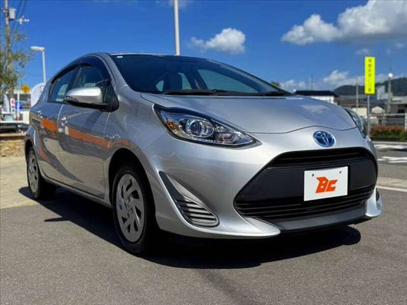 2018 TOYOTA AQUA for sale - photo 9