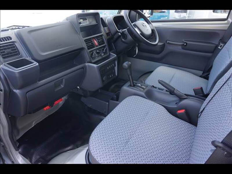 2026 NISSAN CLIPPER TRUCK for sale - photo 7
