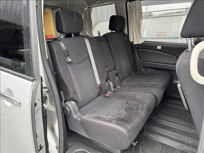 2014 NISSAN SERENA for sale - photo 9