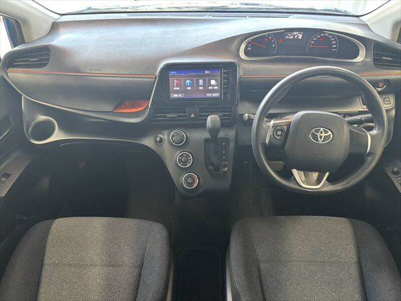 2015 TOYOTA SIENTA X for sale - photo 4