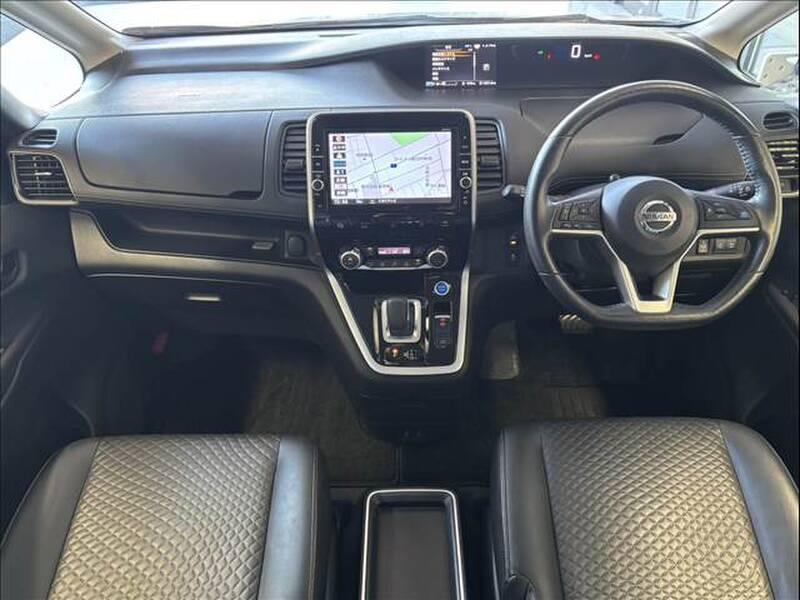 2018 NISSAN SERENA for sale - photo 4