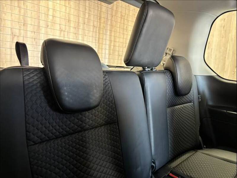 2018 NISSAN SERENA for sale - photo 11