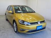 2017 VOLKSWAGEN GOLF TSI HIGH LINE