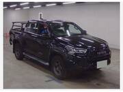 2022 TOYOTA HILUX