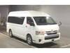 TOYOTA HIACE COMMUTER