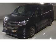 2017 TOYOTA NOAH