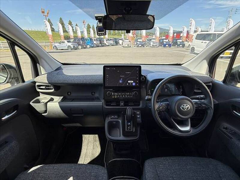2023 TOYOTA SIENTA for sale - photo 3