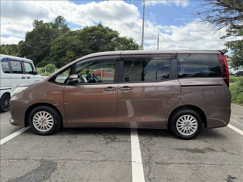 2015 TOYOTA NOAH for sale - photo 7