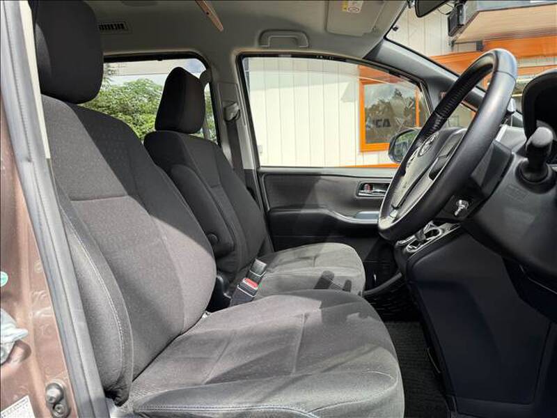 2015 TOYOTA NOAH for sale - photo 10