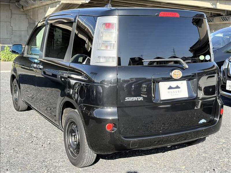 2014 TOYOTA SIENTA for sale - photo 9