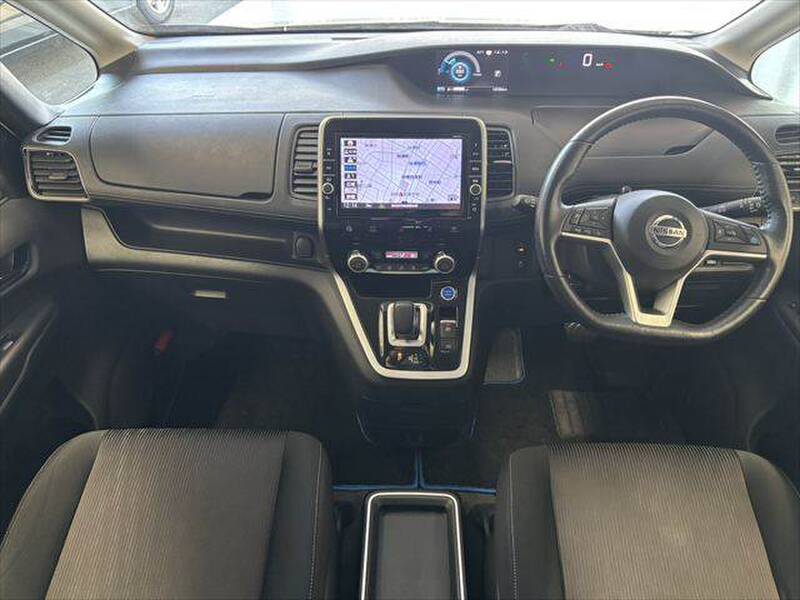 2018 NISSAN SERENA for sale - photo 4