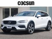2019 VOLVO V60