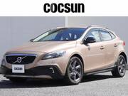 2013 VOLVO V40