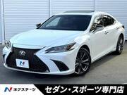 2019 LEXUS ES