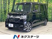 2017 HONDA N-BOX CUSTOM