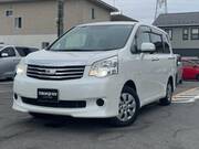 2012 TOYOTA NOAH