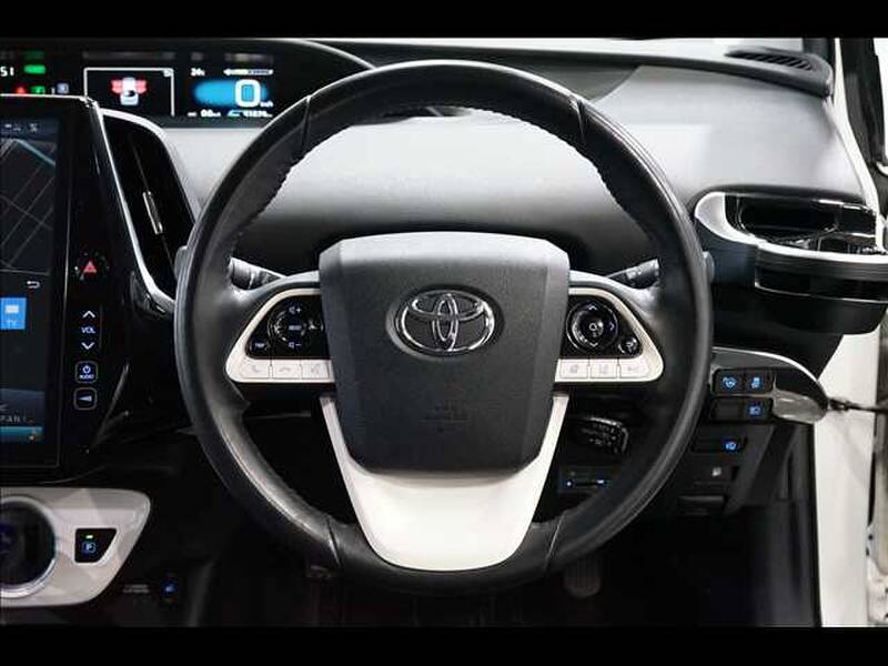 2017 TOYOTA PRIUS PHV for sale - photo 11