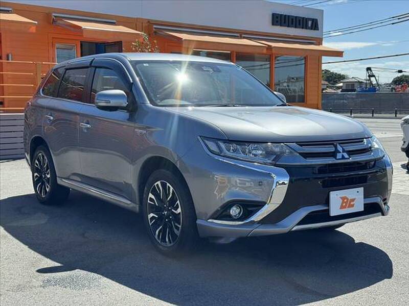 2017 MITSUBISHI OUTLANDER PHV for sale - photo 9