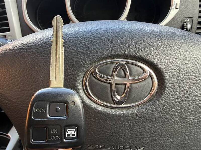 2006 TOYOTA HILUX SURF (4RUNNER) for sale - photo 4