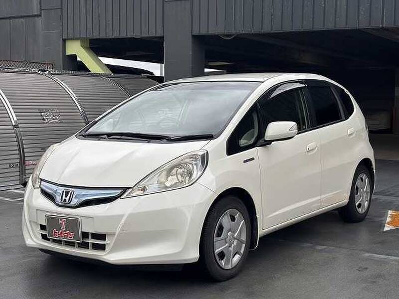 2013 HONDA FIT HYBRID for sale