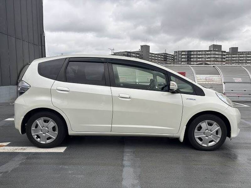 2013 HONDA FIT HYBRID for sale - more photos