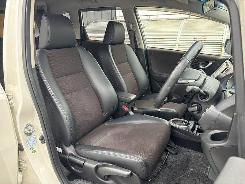 2013 HONDA FIT HYBRID for sale - photo 11
