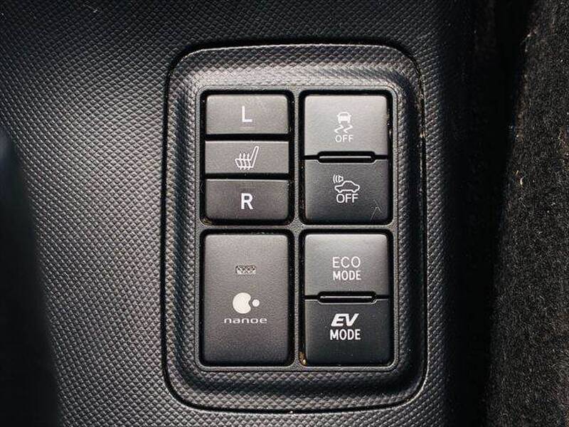 2017 TOYOTA AQUA for sale - photo 9