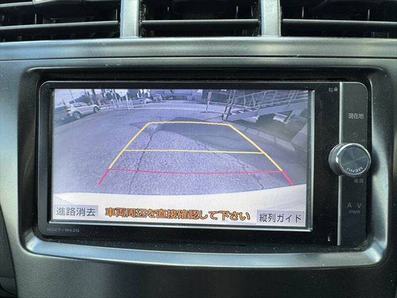 2013 TOYOTA PRIUS ALPHA for sale - photo 6