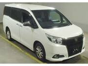 2017 TOYOTA ESQUIRE